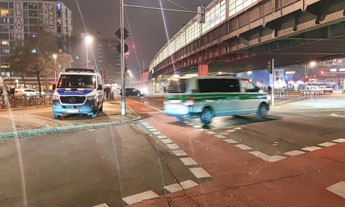 Berliner Polizei im Einsatz am 01.01.2025