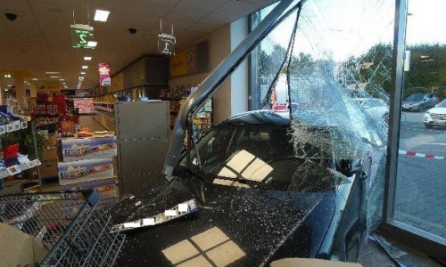 Verkehrsunfall in Altenwalde am 30. Oktober 2025 (Archiv)