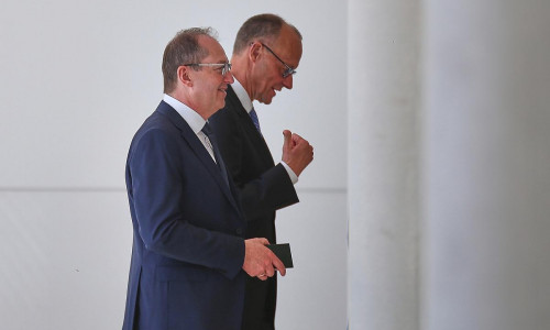 Alexander Dobrindt und Friedrich Merz (Archiv)