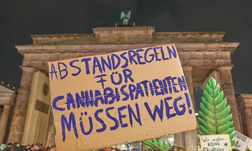 "Smoke-in" vor dem Brandenburger Tor (Archiv)
