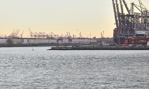 Industrieanlagen (Archiv)