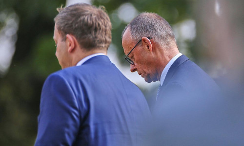 Lars Klingbeil und Friedrich Merz (Archiv)