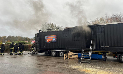 Realbrandübungscontainer voll beheizt (Archiv)