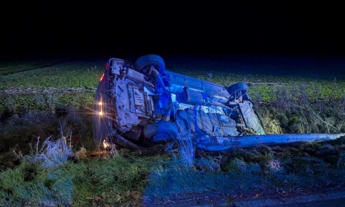 Bus im Graben (Archiv)