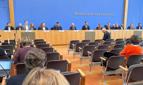 Regierungspressekonferenz am 03.11.2025