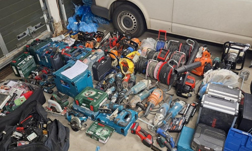 Teile der sichergestellten Gegenstände (Archiv)