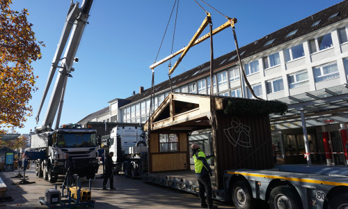 Der Aufbau hat begonnen.