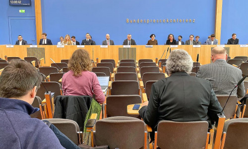 Regierungspressekonferenz am 12.11.2025