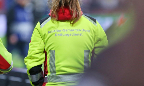 Sanitäterin (Archiv)