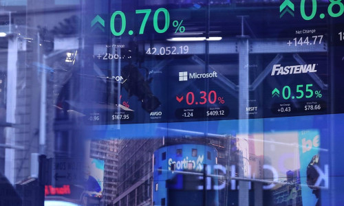 Börsenkurse von Microsoft und Fastenal (Archiv)