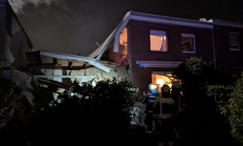 Erste Bilder zeigen das Ausmaß des Unglücks.