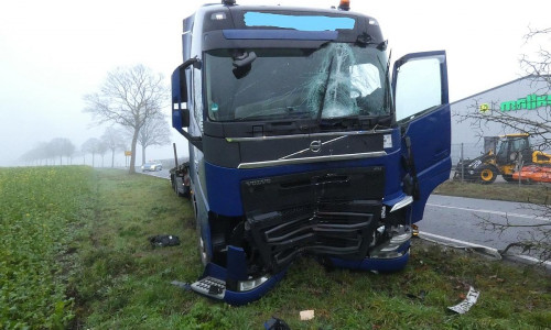 Verunfallter LKW (Archiv)