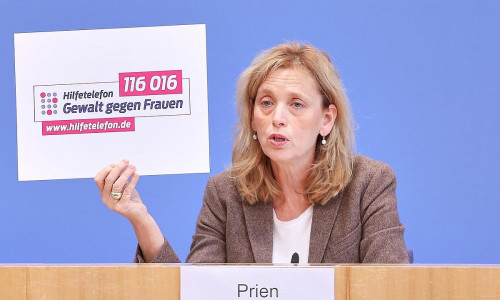 Karin Prien am 21.11.2025