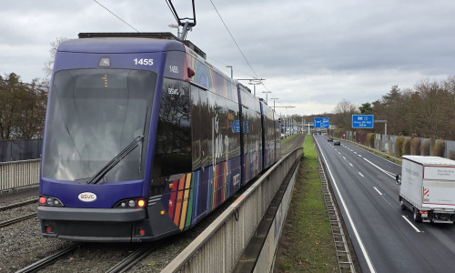 Aktuell ist für die Linie 1 an der Haltestelle Sachsendamm Endstation.