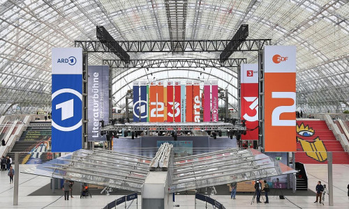 Logos von ARD, ZDF, 3Sat, Arte (Archiv)