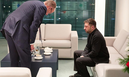 Friedrich Merz und Wolodymyr Selenskyj am 15.12.2025