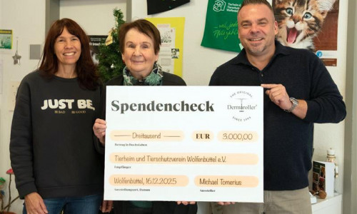 Alexandra Tomerius (li.) Ute Rump und Michael Tomerius.