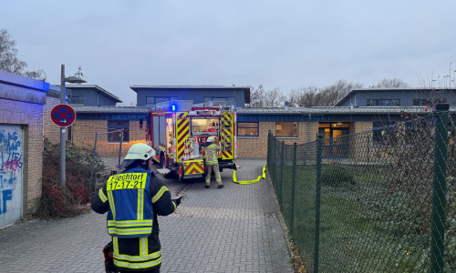 Am heutigen Dienstag kam es zu einem Feuerwehreinsatz in der Kita in Flechtdorf. 