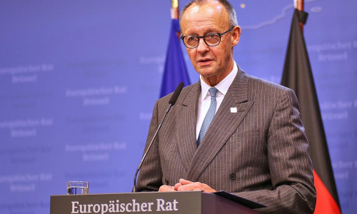 Friedrich Merz nach dem EU-Gipfel in Brüssel am 19.12.2025