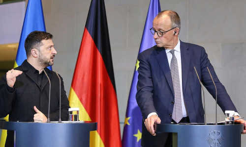 Wolodymyr Selenskyj und Friedrich Merz (Archiv)