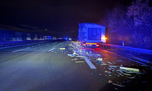 Am frühen Mittwochmorgen ist es auf der A2 zu einem Unfall gekommen. 
