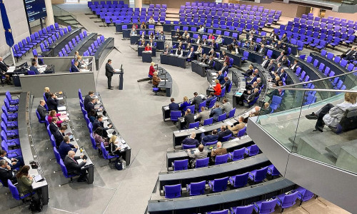 Bundestagssitzung am 04.12.2025