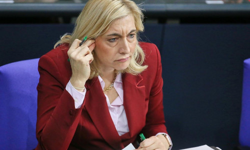 Nina Warken am 17.12.2025