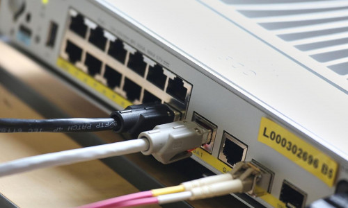 Netzwerk-Patchpanel (Archiv)