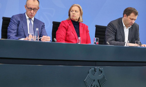 Friedrich Merz, Bärbel Bas, Lars Klingbeil am 11.12.2025