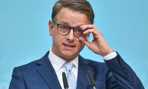 Carsten Linnemann am 01.12.2025