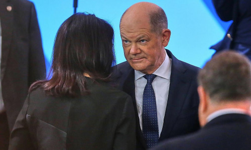 Annalena Baerbock und Olaf Scholz am 15.02.2025