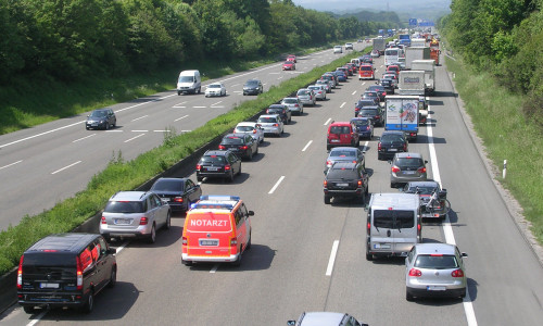 Die Anzahl der Staus auf Niedersachsens Autobahnen nahm 2024 zu.