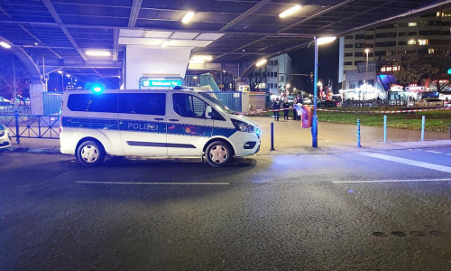 Polizeieinsatz am U-Bahnhof Kottbusser Tor