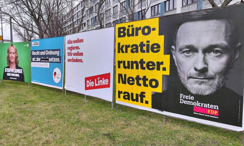 Wahlplakate von Bündnis90/Die Grünen, CDU, Linke und FDP (Archiv)