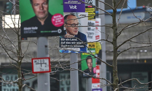 Wahlplakate zur Bundestagswahl (Archiv)