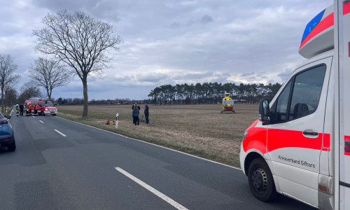 Auch der Rettungshubschrauber Christoph 30 war gekommen.