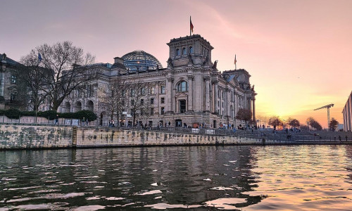 Deutscher Bundestag am 08.03.2025