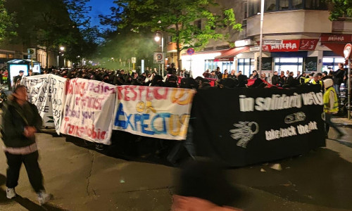 Linke Demo in Berlin-Kreuzberg