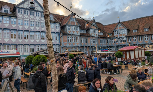 Das Weinfest fand in diesem Jahr auf dem Stadtmarkt statt.