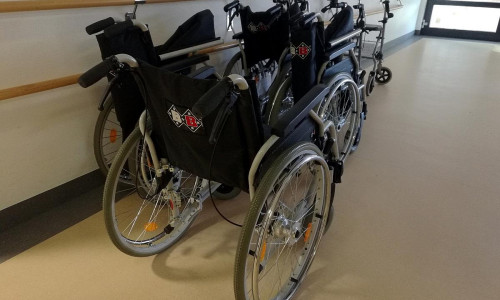 Rollstühle im Krankenhaus (Archiv)