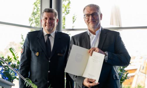 Uwe Lange verabschiedete Volker Warnecke.