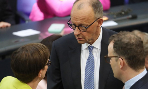 Saskia Esken, Friedrich Merz, Jens Spahn am 06.05.2025