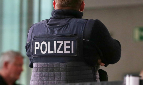 Polizist (Archiv)