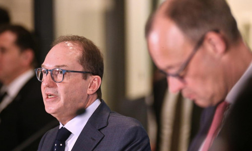 Alexander Dobrindt und Friedrich Merz (Archiv)