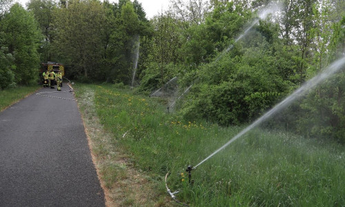Die Kreisfeuerwehr übt mit den Kreisregnern.