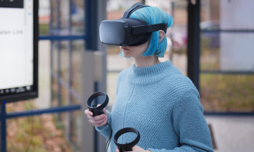 Beim Angebot des Medienzentrums steht der Einsatz von Virtual Reality (VR) im Unterricht im Mittelpunkt.