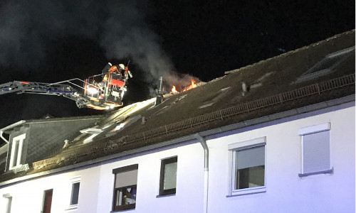 Am Sonntag kam es zu zwei Bränden im Braunschweiger Stadtgebiet.