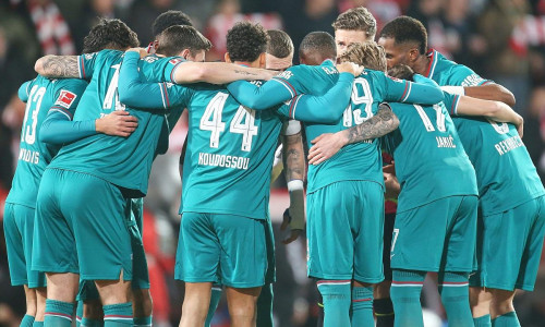 Mannschaftskreis vom FC Augsburg (Archiv)