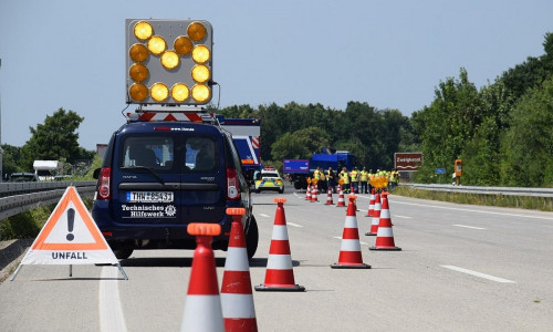 Übung THW und Autobahnpolizei (Archiv)