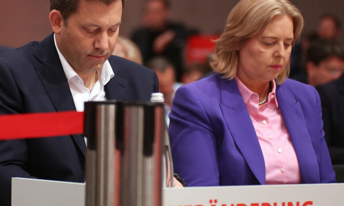 Lars Klingbeil und Bärbel Bas am 27.06.2025